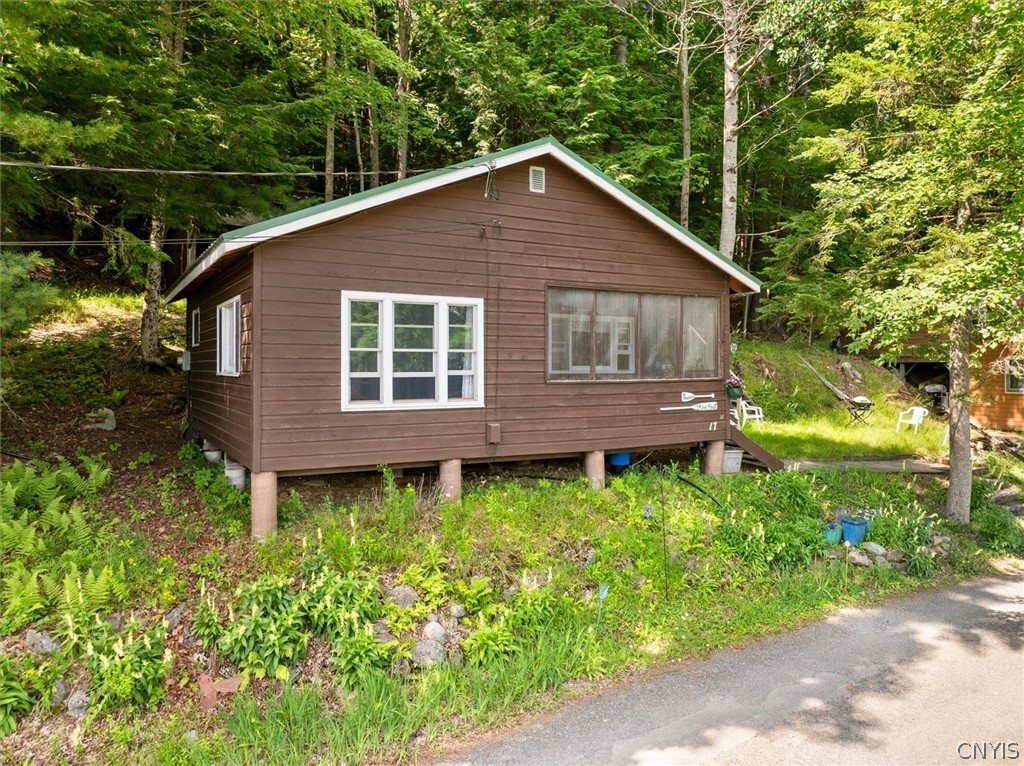 17 6th Lake Road Inlet, NY 13360 - Photo 2 of 23 Well maintained cottage