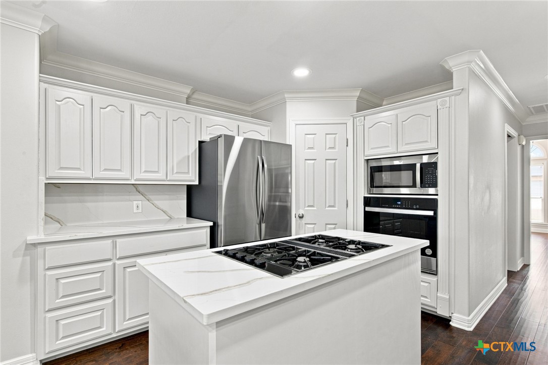202 Ridge View Victoria, TX 77904 - Photo 16 of 46 Gallery Image 16