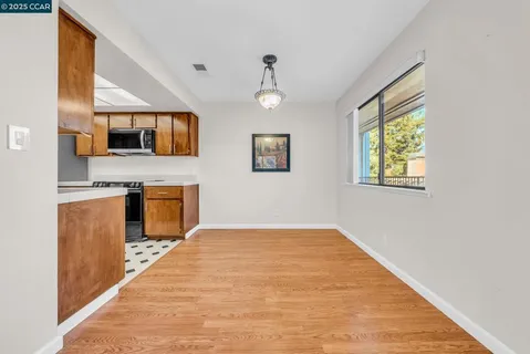 $420,000 | 1383-1383 Hull Lane, Martinez, CA 94553