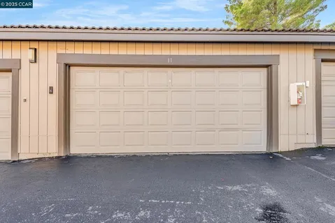 $420,000 | 1383-1383 Hull Lane, Martinez, CA 94553