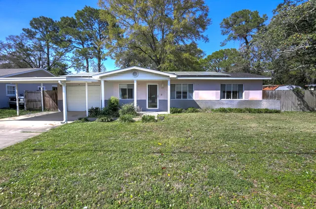 $269,000 | 607 Hollywood Boulevard East, Mary Esther, FL 32569
