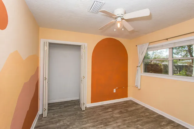 $269,000 | 607 Hollywood Boulevard East, Mary Esther, FL 32569