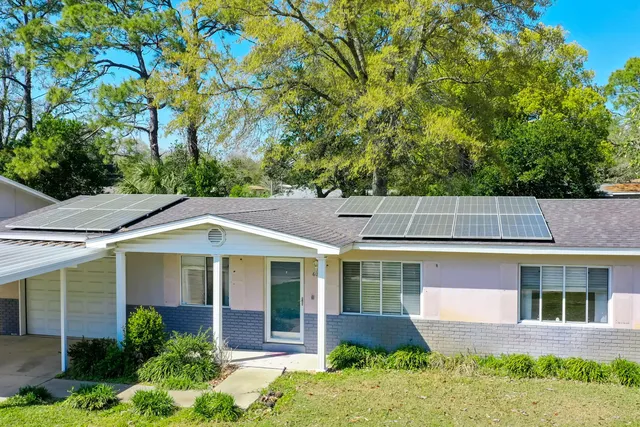 $269,000 | 607 Hollywood Boulevard East, Mary Esther, FL 32569