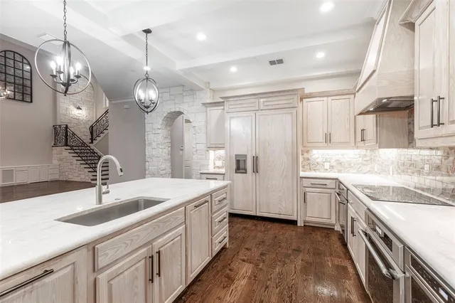 $1,050,000 | 6704 Istina Drive, McKinney, TX 75072