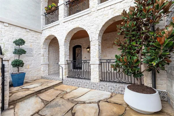 $1,035,000 | 6704 Istina Drive, McKinney, TX 75072