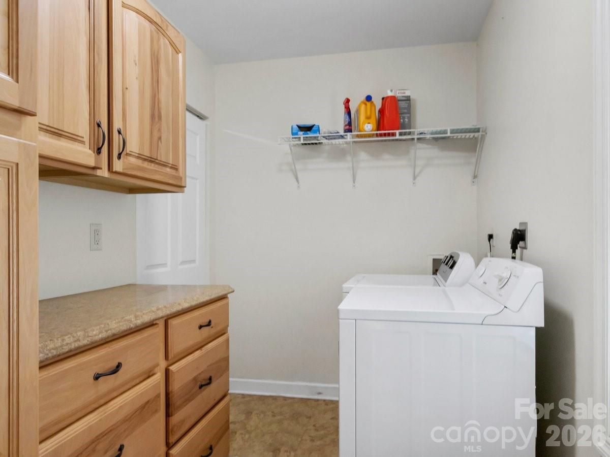 31 Bear Den Road Asheville, NC 28805 - Photo 25 of 46