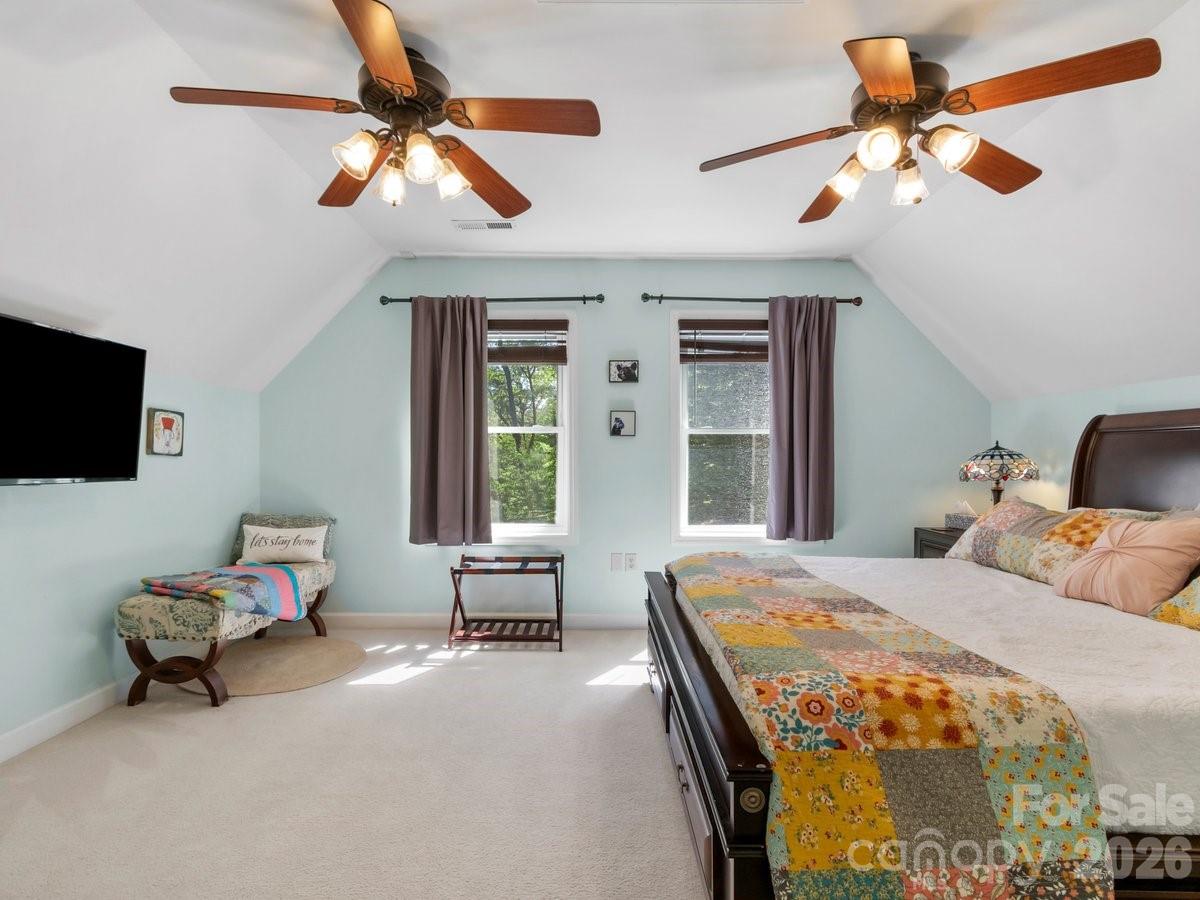 31 Bear Den Road Asheville, NC 28805 - Photo 27 of 46