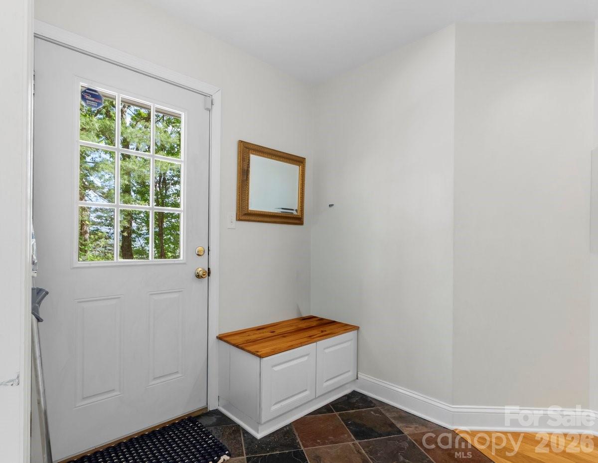 31 Bear Den Road Asheville, NC 28805 - Photo 35 of 46