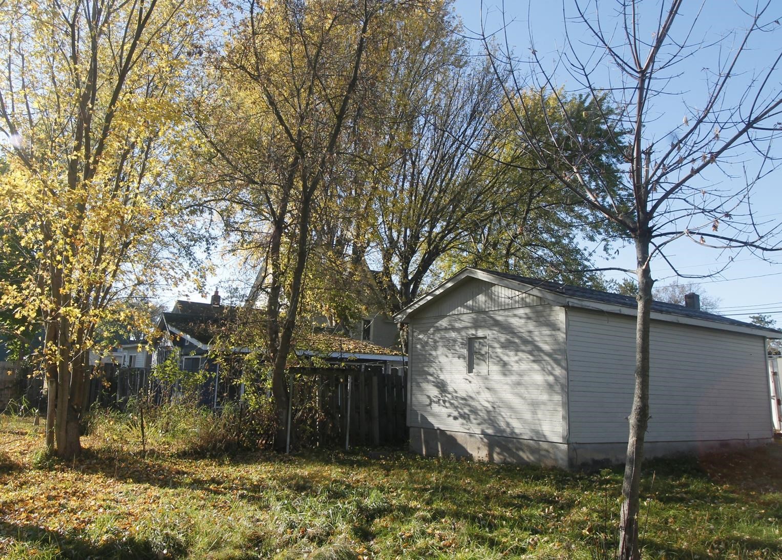 72 Main Street Montello, WI 53949 - Photo 3 of 36