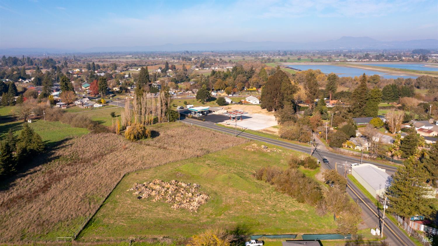 3900 Hessel Road Sebastopol, CA 95472 - Photo 9 of 14