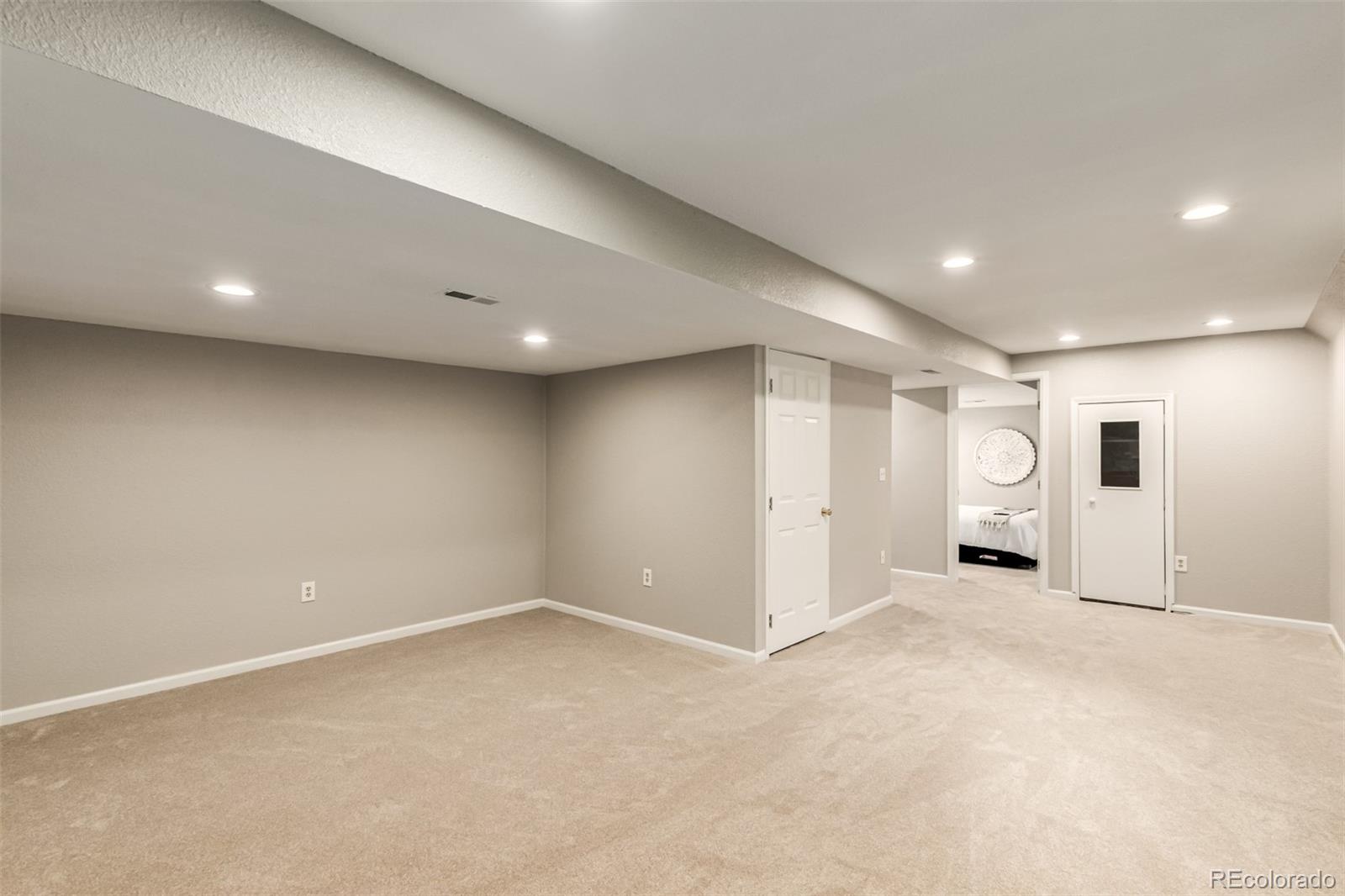 8837 South Cactus Flower Way Highlands Ranch, CO 80126 - Photo 34 of 42 a view of an empty room