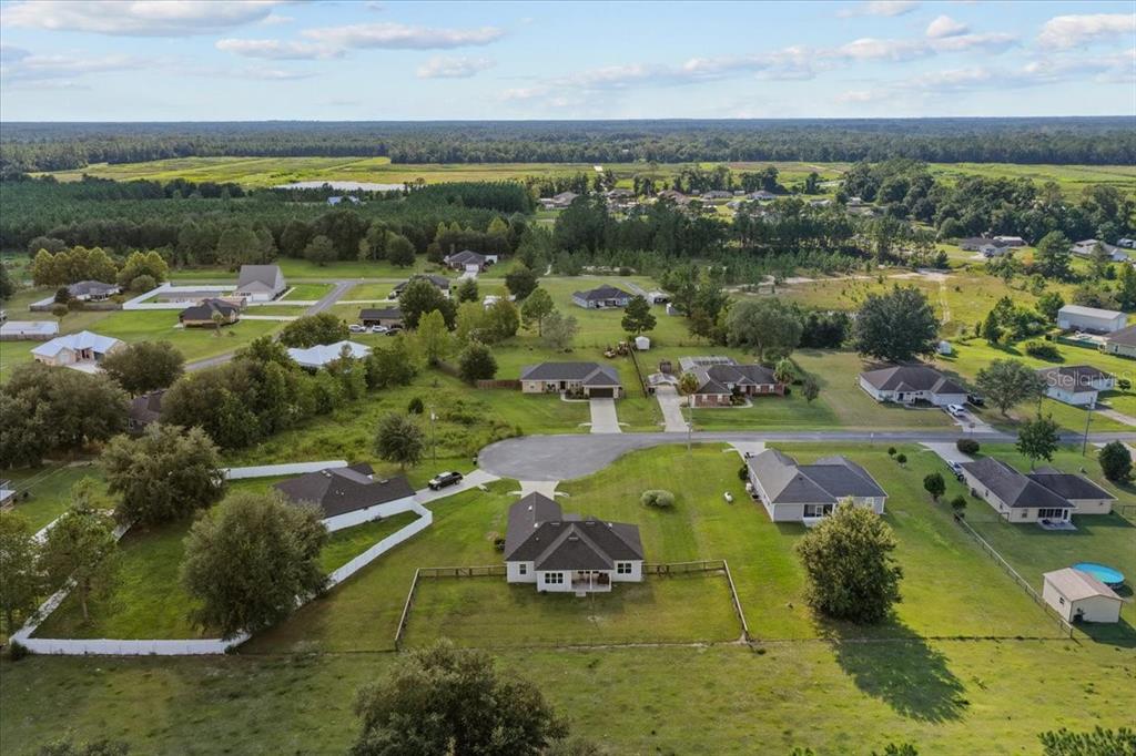 335 Southwest Arrowbend Drive Lake City, FL 32024 - Photo 37 of 50 a view of lake view