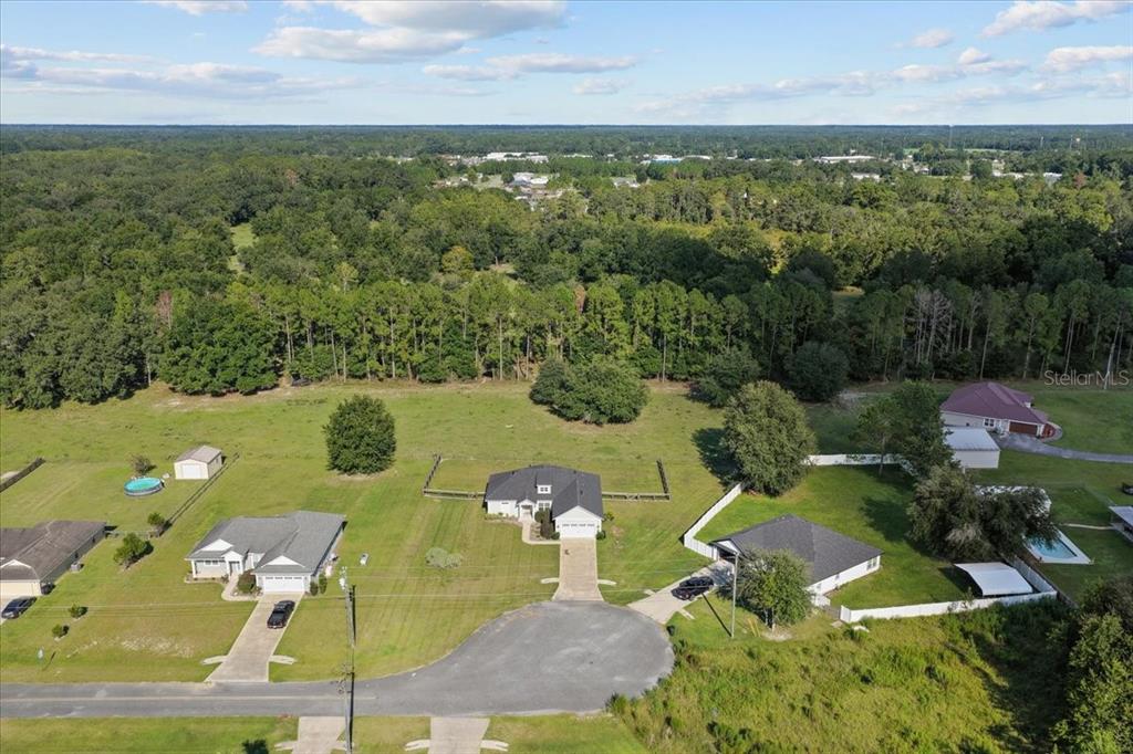 335 Southwest Arrowbend Drive Lake City, FL 32024 - Photo 39 of 50 an aerial view of a residential houses with outdoor space and trees