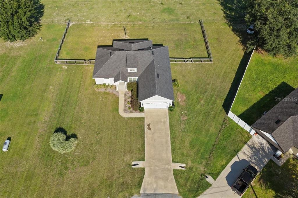335 Southwest Arrowbend Drive Lake City, FL 32024 - Photo 42 of 50 an aerial view of residential houses with outdoor space