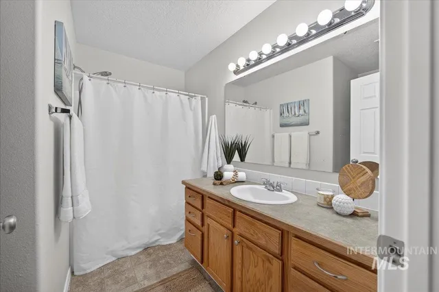 $479,900 | 3535 East Fort Boise Lane, Boise, ID 83716