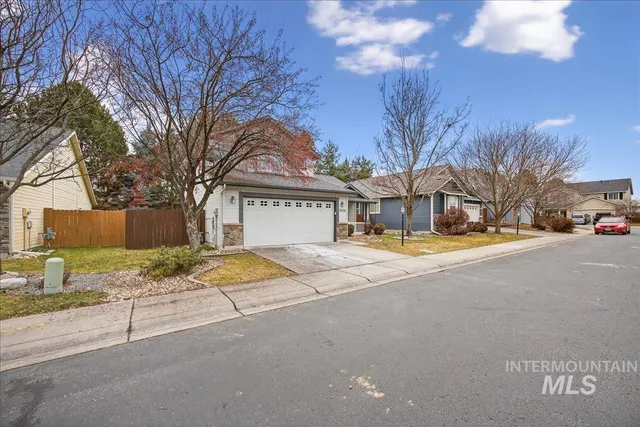 $479,900 | 3535 East Fort Boise Lane, Boise, ID 83716