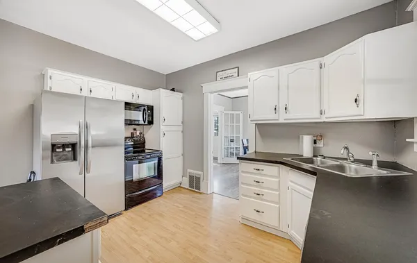 $279,900 | 54 Probasco Street, Lawrenceburg, IN 47025