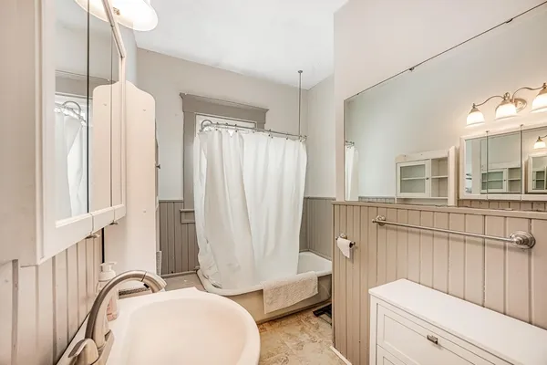 $279,900 | 54 Probasco Street, Lawrenceburg, IN 47025