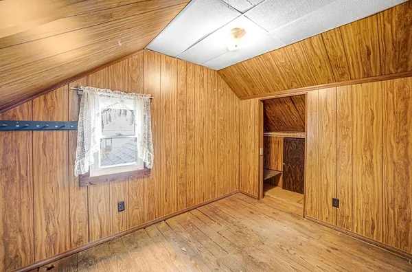 $279,900 | 54 Probasco Street, Lawrenceburg, IN 47025