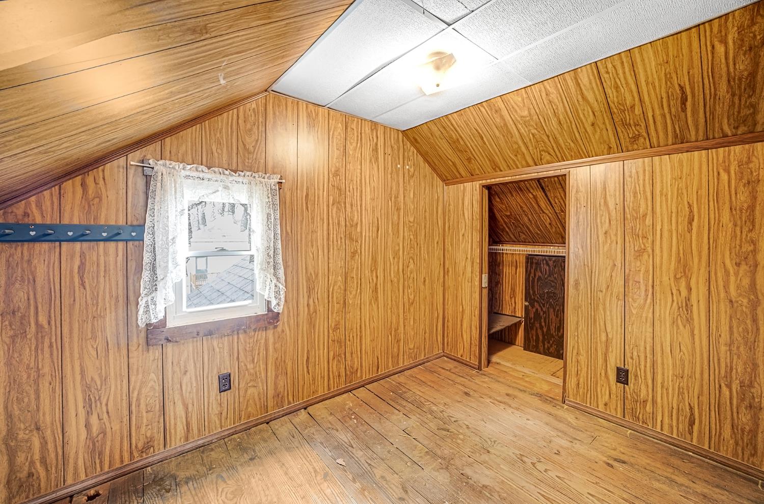 54 Probasco Street Lawrenceburg, IN 47025 - Photo 28 of 39