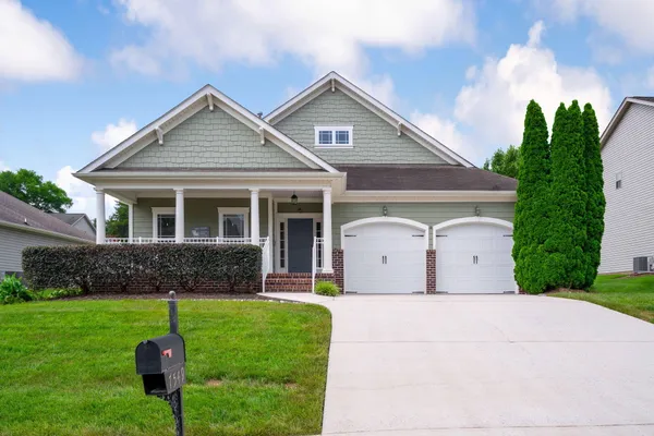 $465,000 | 7549 Hampstead Hall Drive, Ooltewah, TN 37363