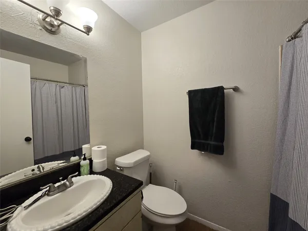 $995 | 2600 Penny Lane, Unit 212, Austin, TX 78757