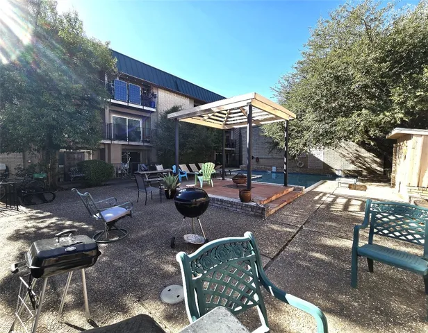 $1,250 | 2600 Penny Lane, Unit 212, Austin, TX 78757