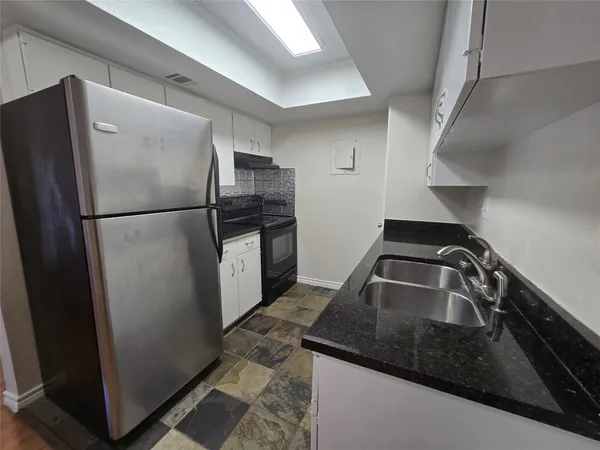 $995 | 2600 Penny Lane, Unit 212, Austin, TX 78757