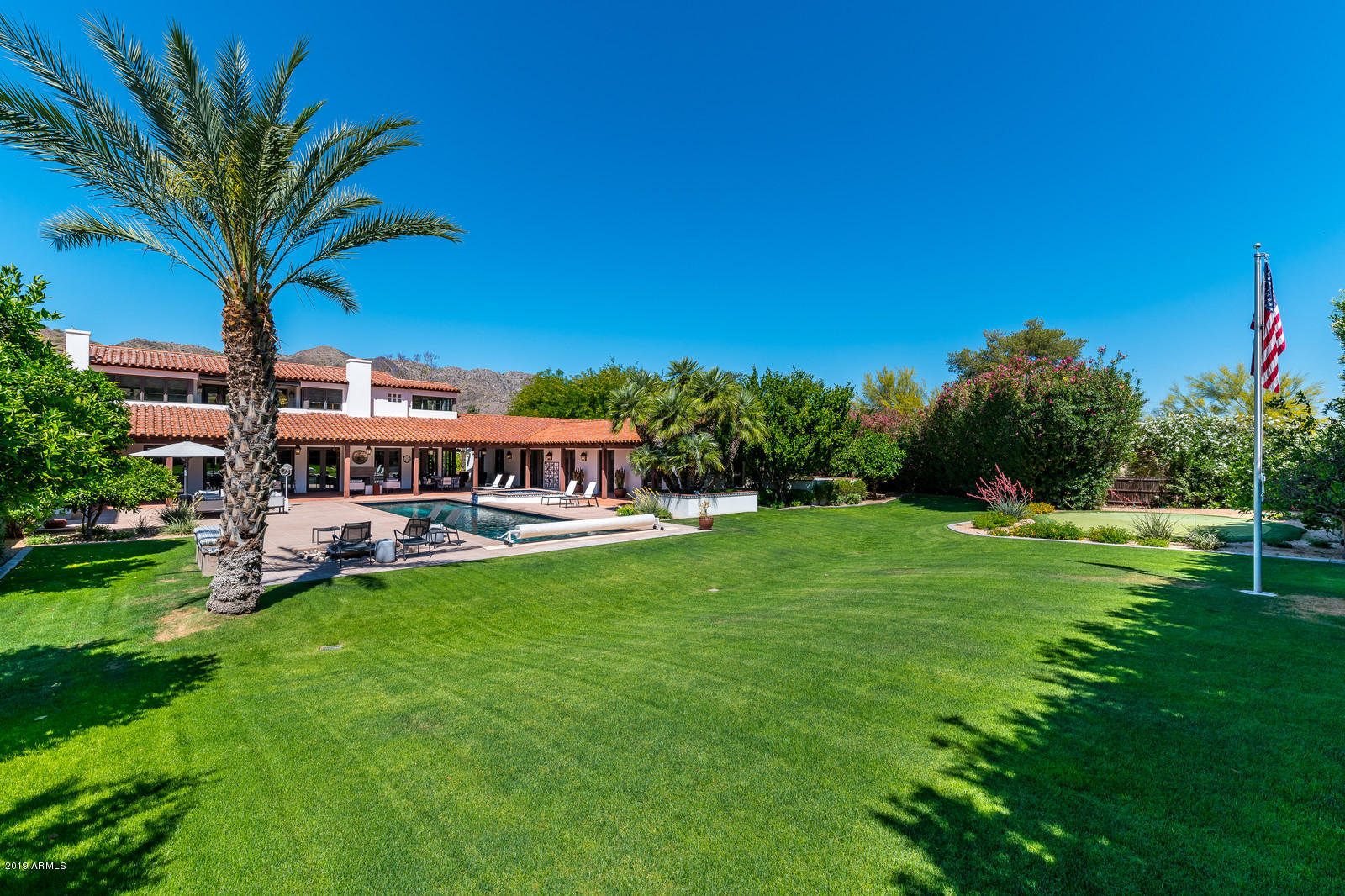 5110 East Roadrunner Road Paradise Valley, AZ 85253 - Photo 37 of 50 Large Grassy area