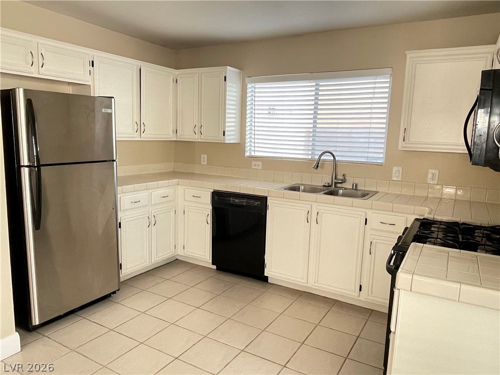 7512 Pacific Ridge Avenue Las Vegas, NV 89128 - Photo 13 of 45