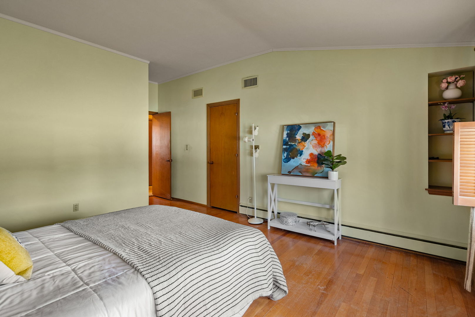 3108 26th Street Moline, IL 61265 - Photo 29 of 62 a bedroom with a bed and a painting on the wall
