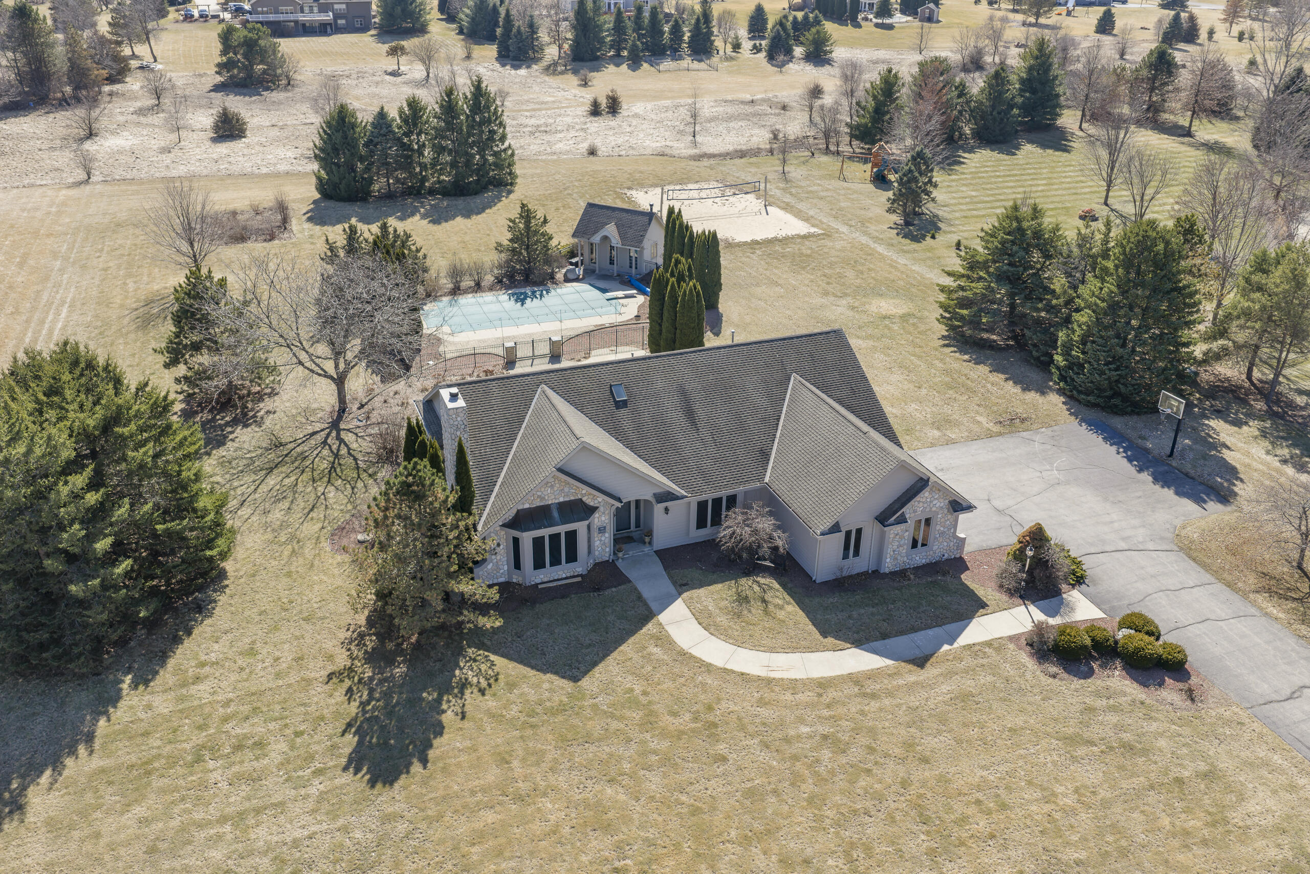 S88W34777 Nesting Lane Eagle, WI 53119 - Photo 2 of 79 W34777 Nesting-1a