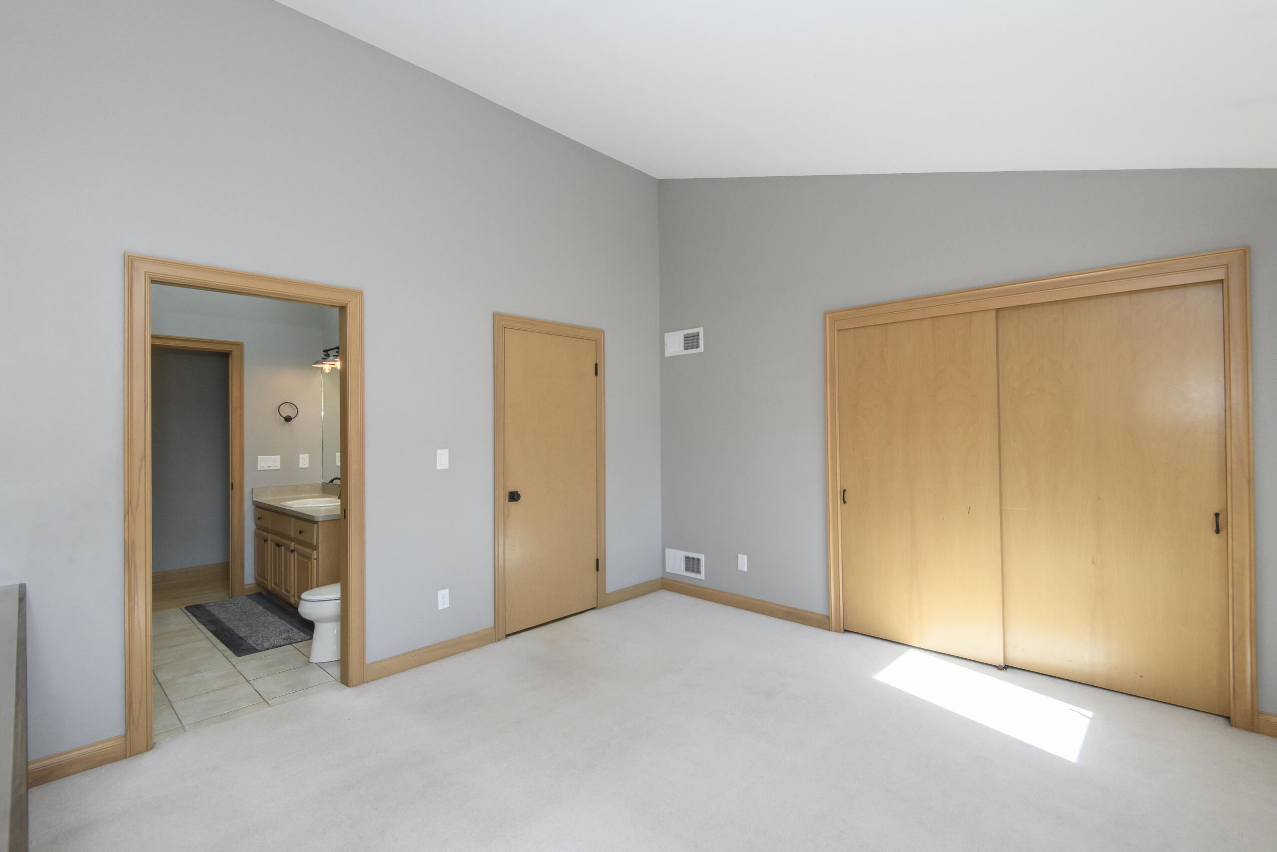 S88W34777 Nesting Lane Eagle, WI 53119 - Photo 45 of 79 W34777 Nesting-46