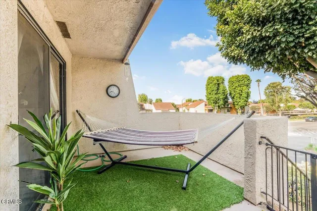 $529,900 | 717 Thoreau Lane, Ventura, CA 93003