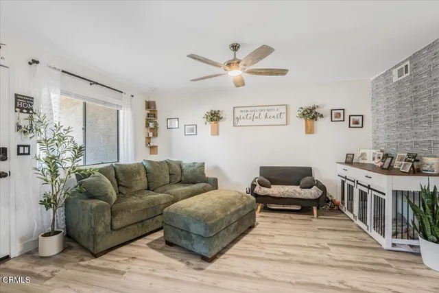 $529,900 | 717 Thoreau Lane, Ventura, CA 93003