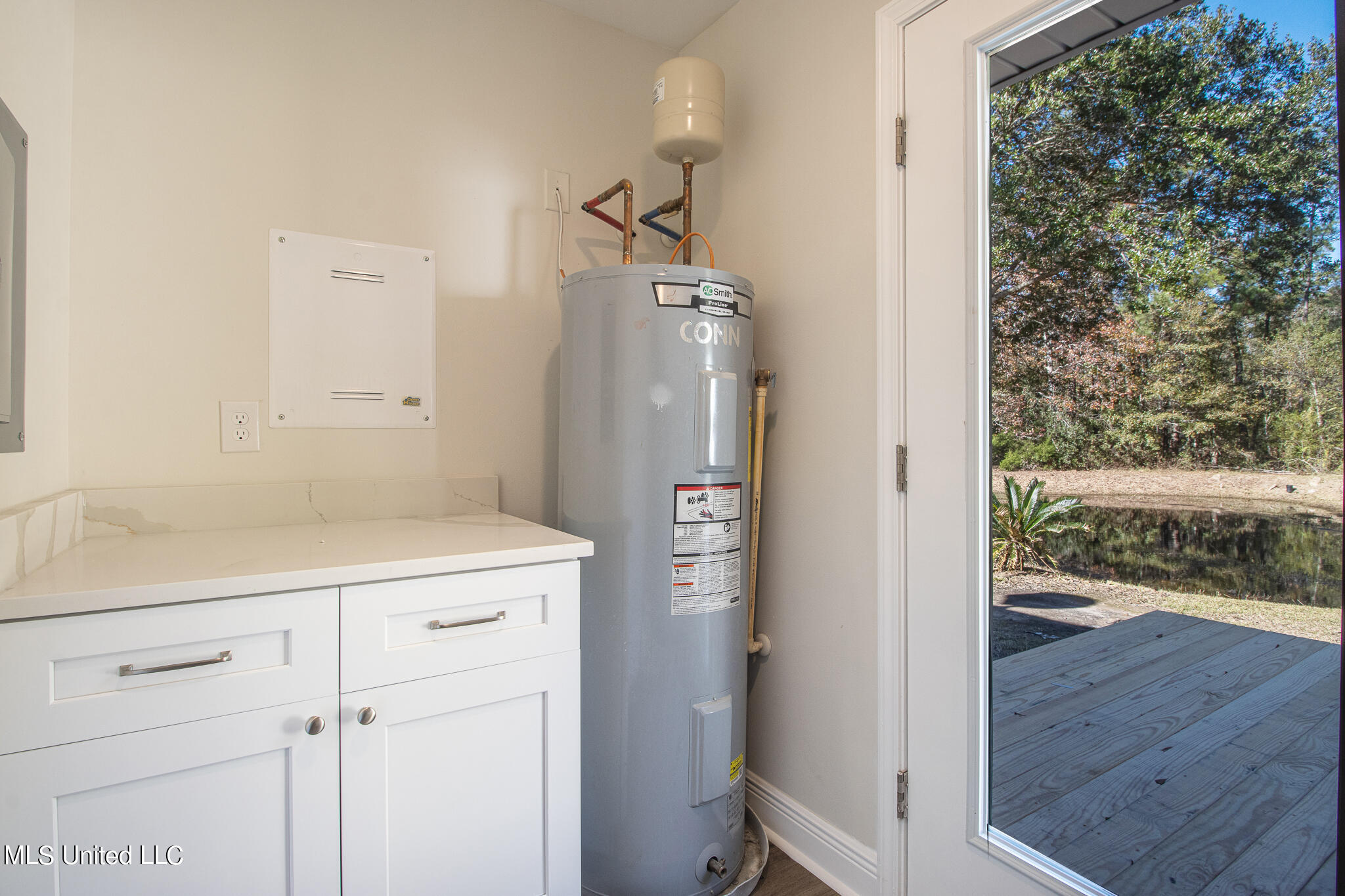 17184 Lowery Road Gulfport, MS 39503 - Photo 17 of 22 Lowery-57018