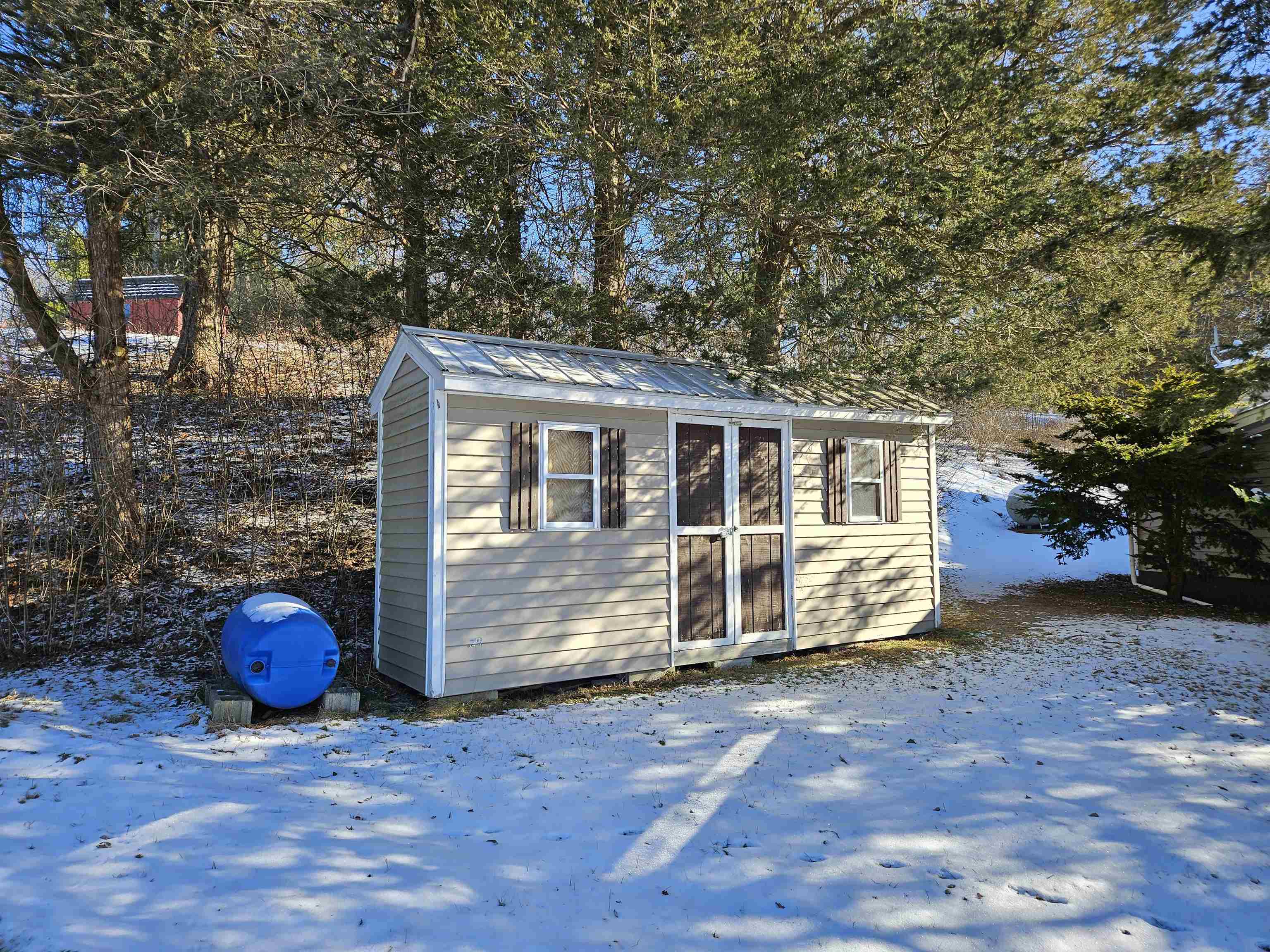 313 Jones Dock Road Bridport, VT 05734 - Photo 8 of 27 Gallery Image 8