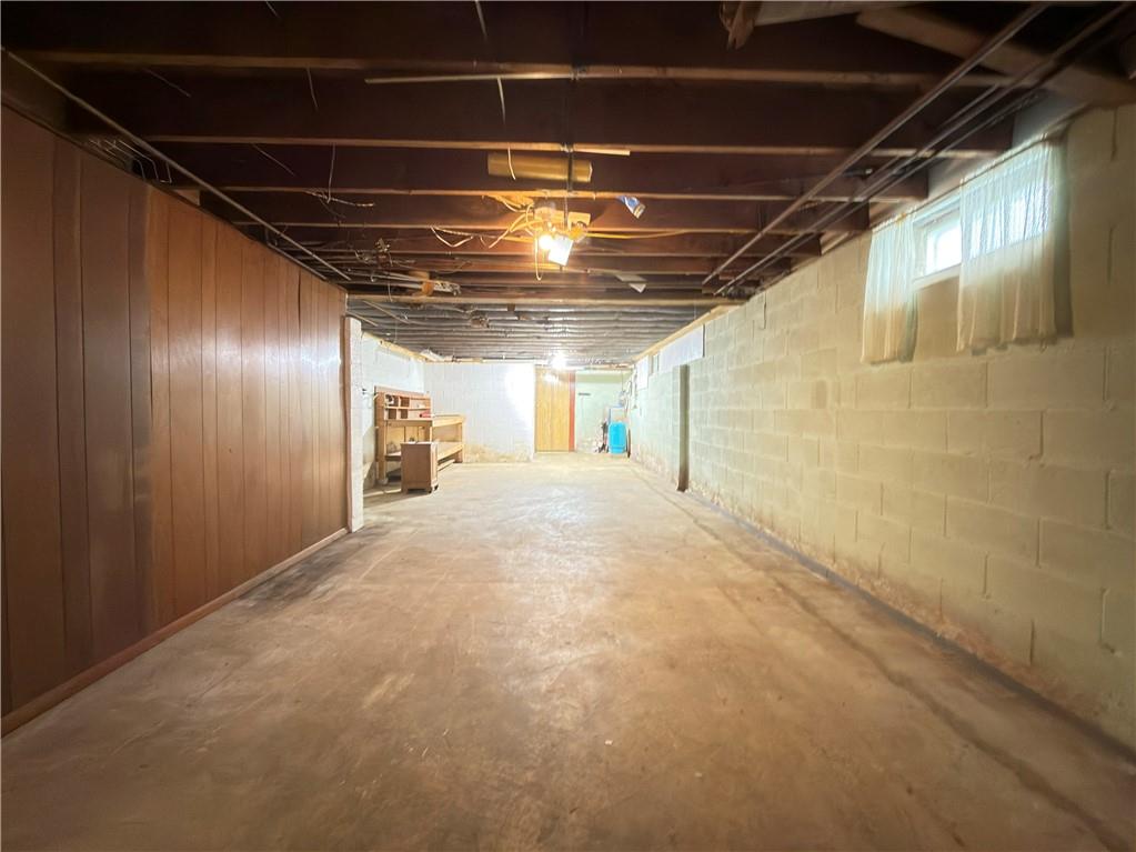 123 Hadley Road Greenville, PA 16125 - Photo 47 of 49 a view of empty room