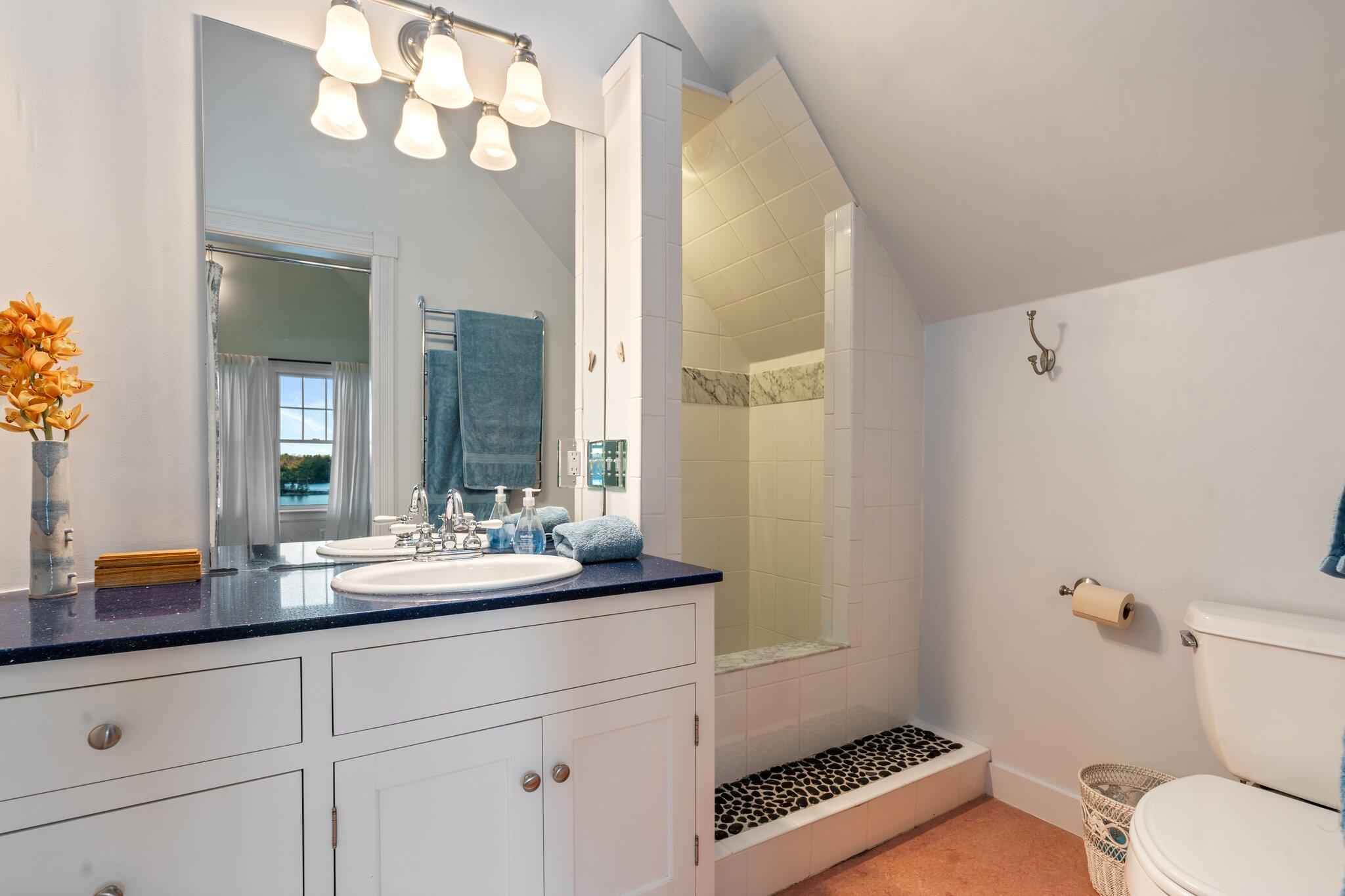 245 Mills Road Newcastle, ME 04553 - Photo 34 of 66 Master bath