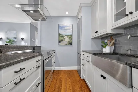 $1,199,000 | 476 Shawmut Avenue, Unit 3, Boston, MA 02118