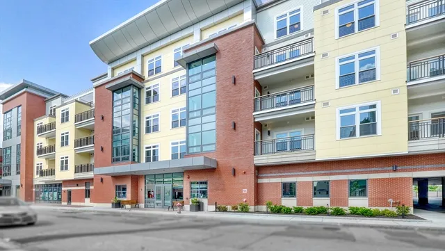 $549,900 | 62 Foundry Street, Unit 414, Wakefield, MA 01880