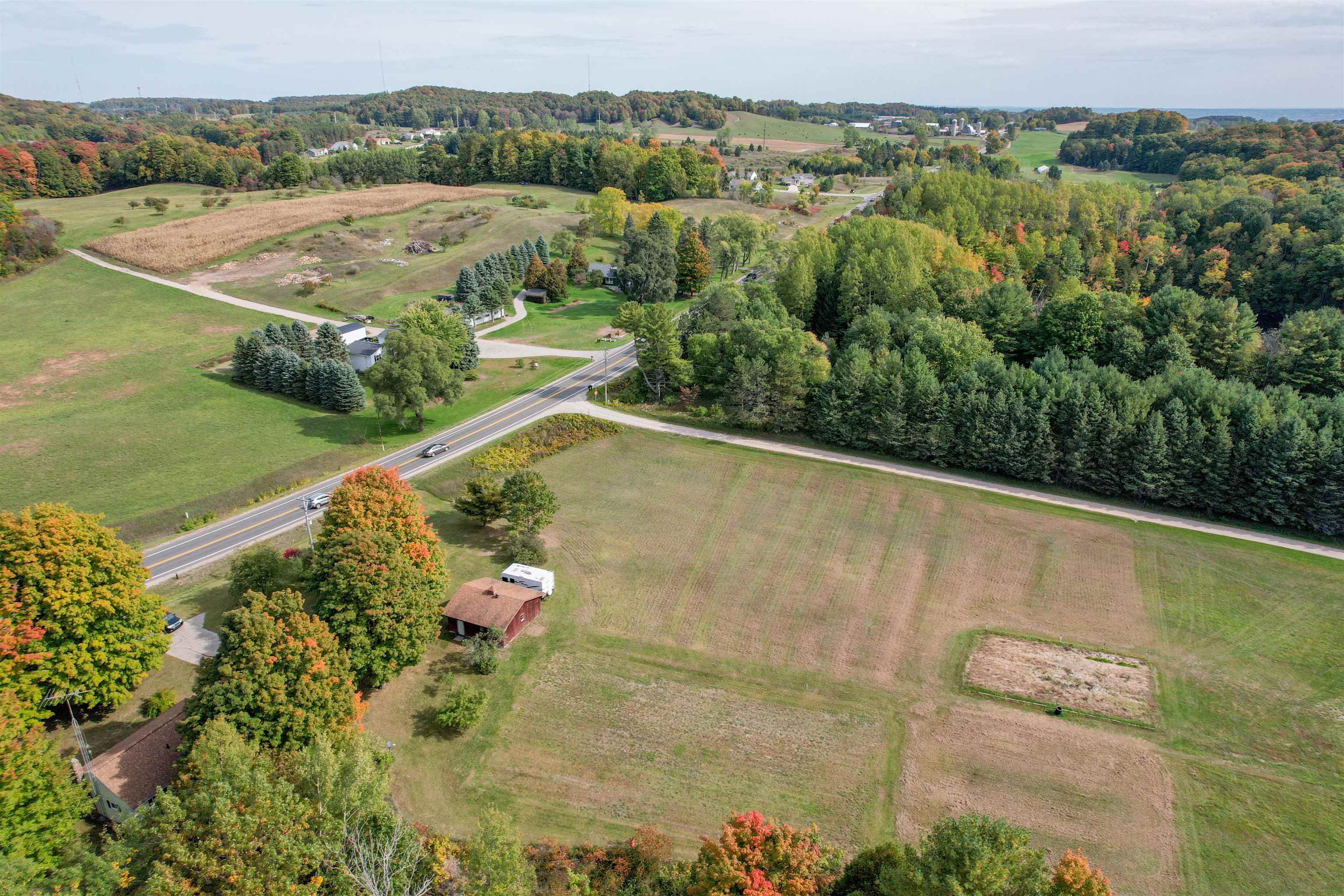6691 North Long Lake Road Traverse City, MI 49685 - Photo 12 of 45