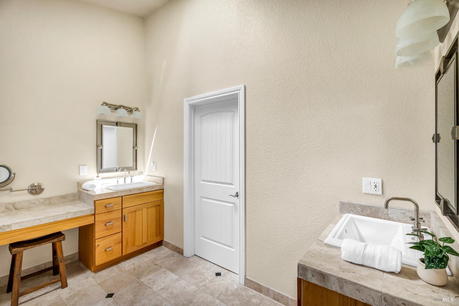 95 Longhorn Ridge Road Napa, CA 94558 - Photo 22 of 58