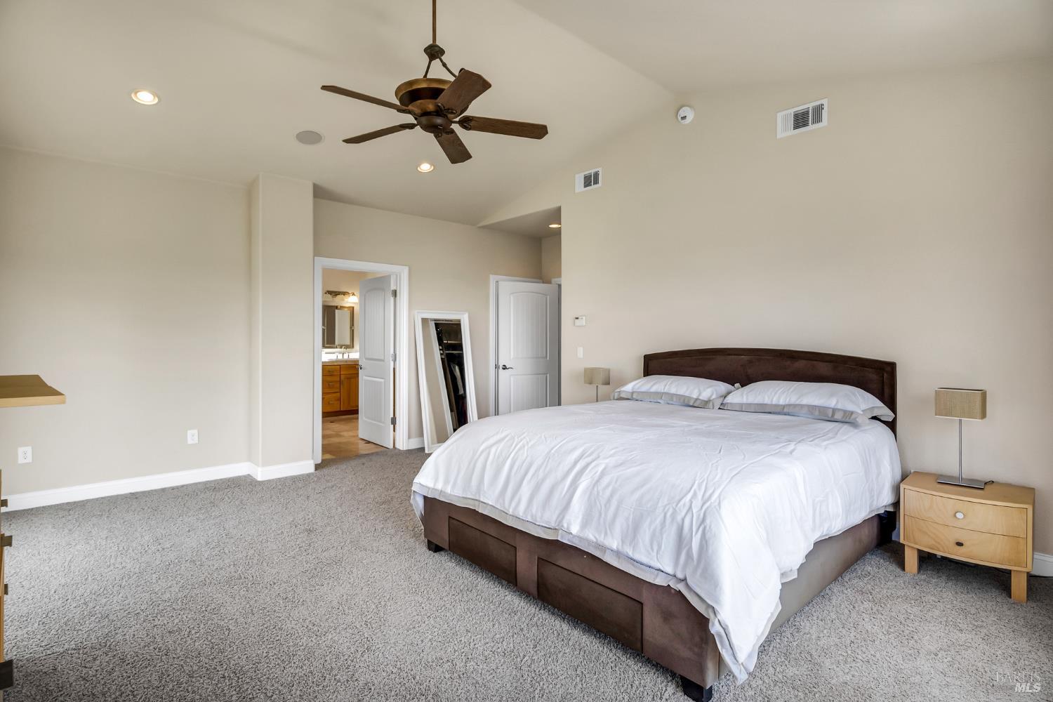 95 Longhorn Ridge Road Napa, CA 94558 - Photo 24 of 58