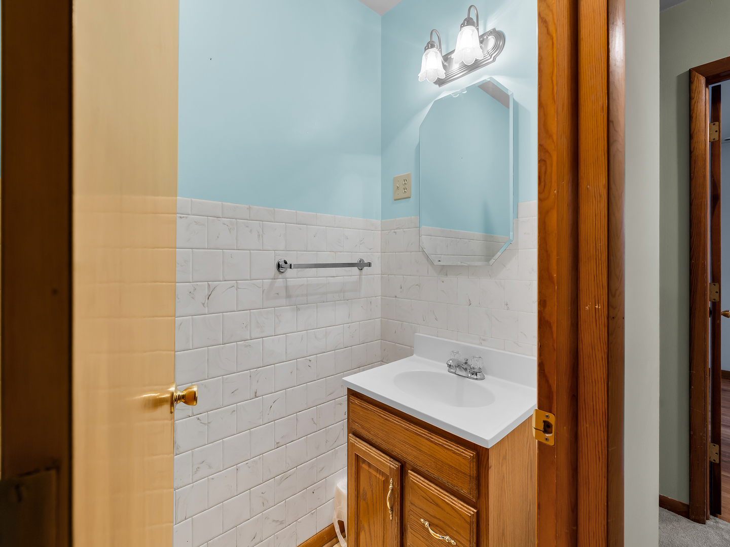 215 North State Street Genoa, IL 60135 - Photo 16 of 38