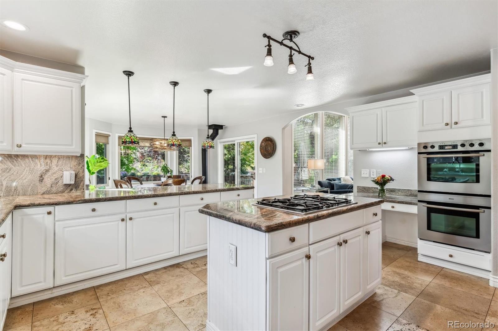 9725 Edgewater Place Lone Tree, CO 80124 - Photo 13 of 44