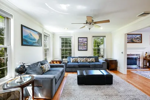 $1,050,000 | 18 Stratford Drive, Dartmouth, MA 02747