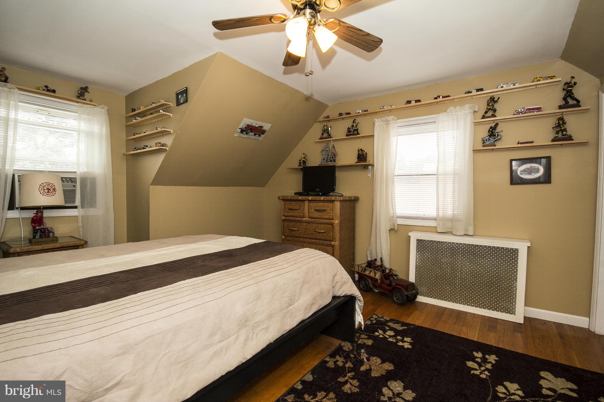 2906 Topaz Road Baltimore, MD 21234 - Photo 21 of 30 Bedroom 2