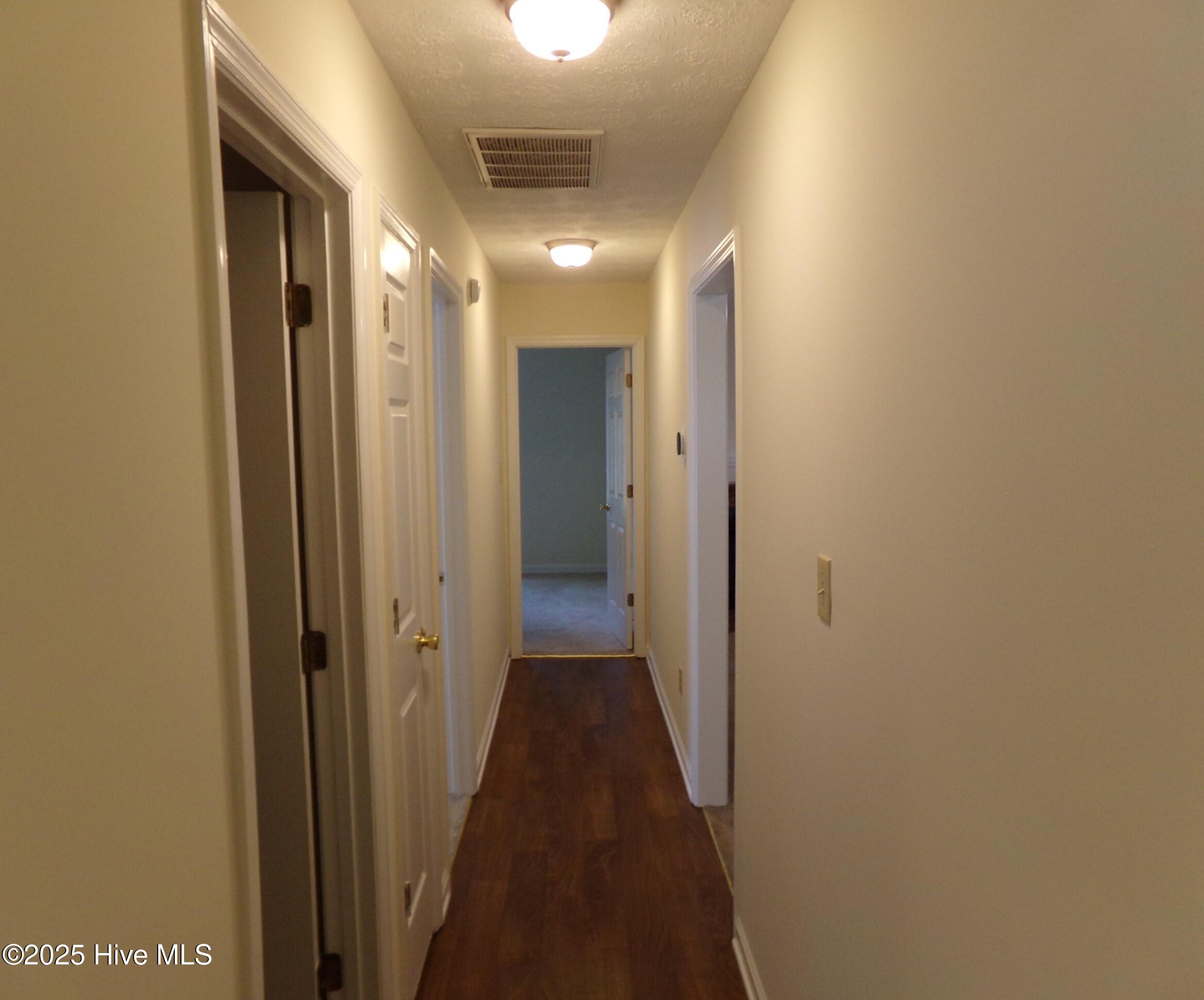 819 Fir Trail Havelock, NC 28532 - Photo 13 of 32 100_0530