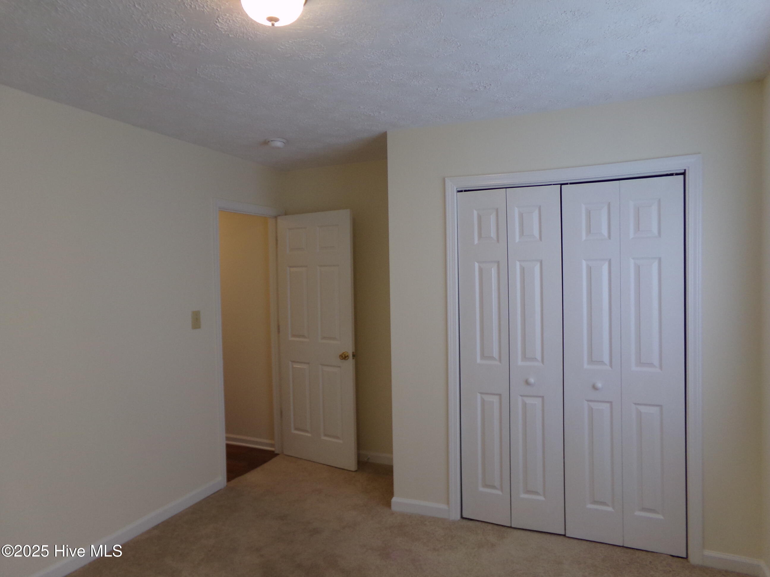 819 Fir Trail Havelock, NC 28532 - Photo 15 of 32 100_0532